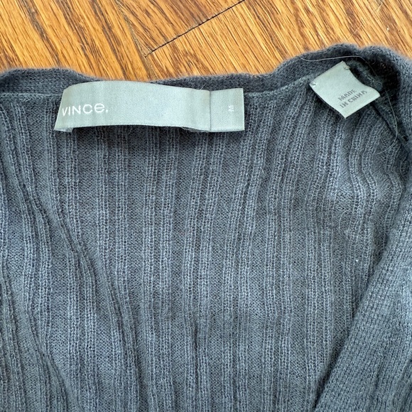 Vince Ribbed Cashmere Sweater - Picture 2 of 6